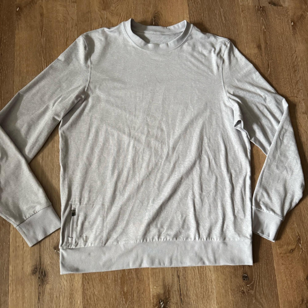 Vuori Gray Ponto V224 Performance Crew Pullover Mens Size XL‎